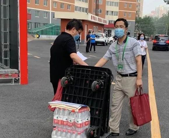 https://mmbiz.qpic.cn/mmbiz_jpg/Sc0voeicicxNgcmbTFH4NfnrrpmnH2BzTI7UxklWDjqLx7yS5b9nropKCeFDGlBoNoIMbY00zob6ye2tBJwZ1plA/640?wx_fmt=jpeg&wxfrom=5&wx_lazy=1&wx_co=1